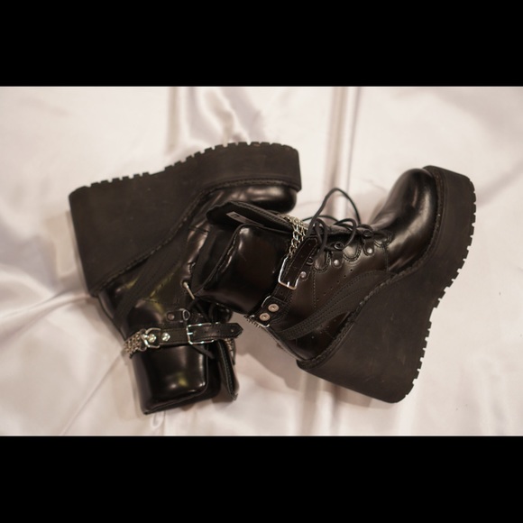 Fenty x Puma Shoes - FENTY x PUMA  platform boots